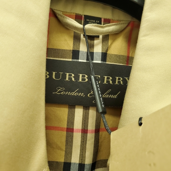 Burberry Layered Bomber & Trench Twofer Ja… - Picture 6 of 14